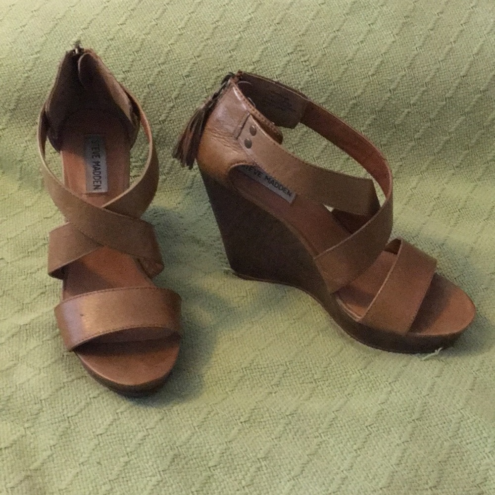 Steve Madden wedges